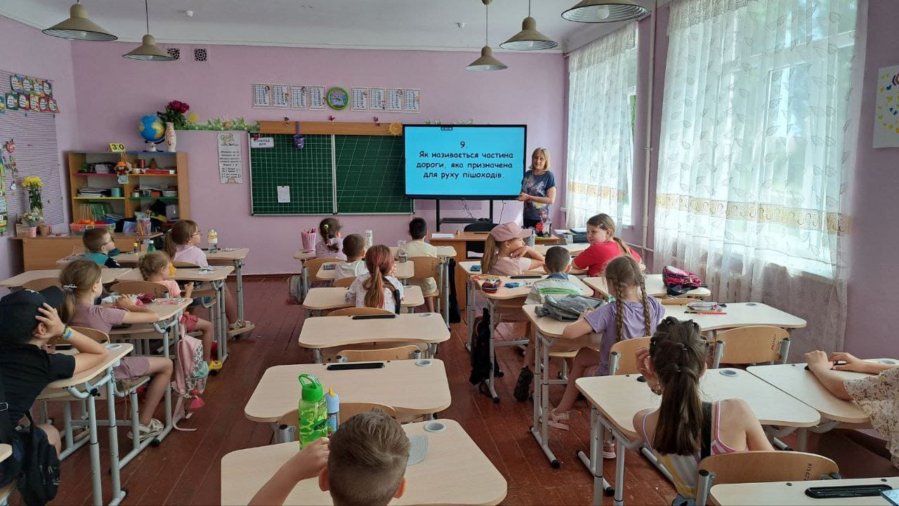 Інформаційна зустріч на літніх дитячих  майданчиках